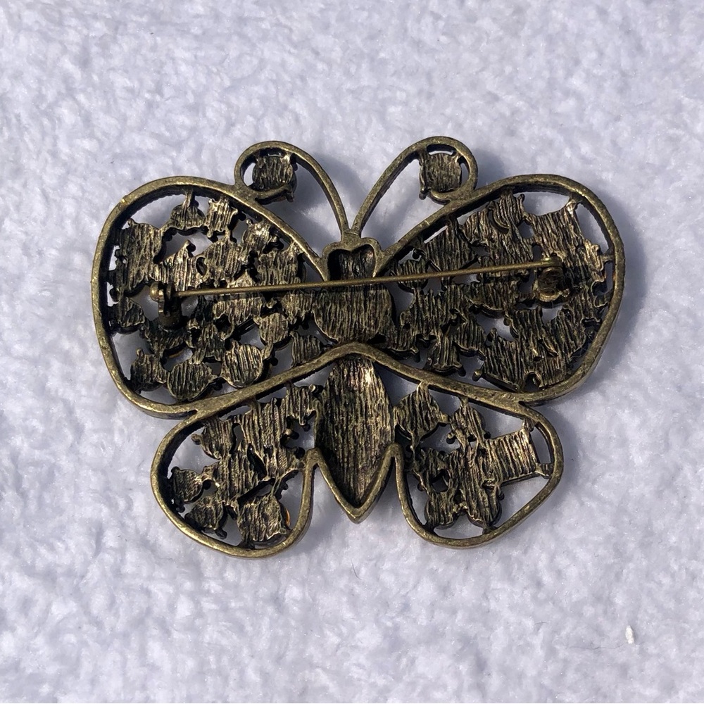 Noah Kahan Vintage Butterfly Brooch Jewelry Pin Cabachon Large Rhinestones - Picture 6 of 6